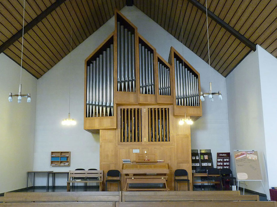 Katholische Pfarrkirche Zum Heiligen Kreuz Zierenberg (Foto: Karl-Franz Thiede)